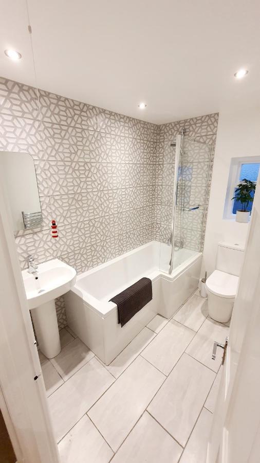 לונדון Lovely 2 Bedroom Period Garden Flat. מראה חיצוני תמונה